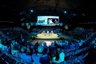 Sylvester invente un nouveau format événementiel : le ‘congrestival’