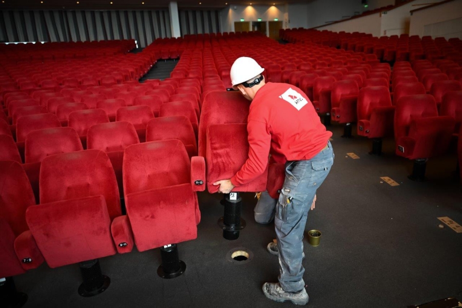 Tous les fauteuils du Kursaal Oostende ont trouvé un nouveau foyer