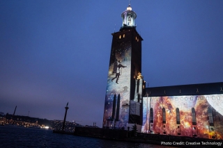 Panasonic helpt Nobel ruimte te vieren met spectaculaire projectie in Stockholm