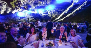 Dinner in the Caves : une aventure culinaire hors du commun !