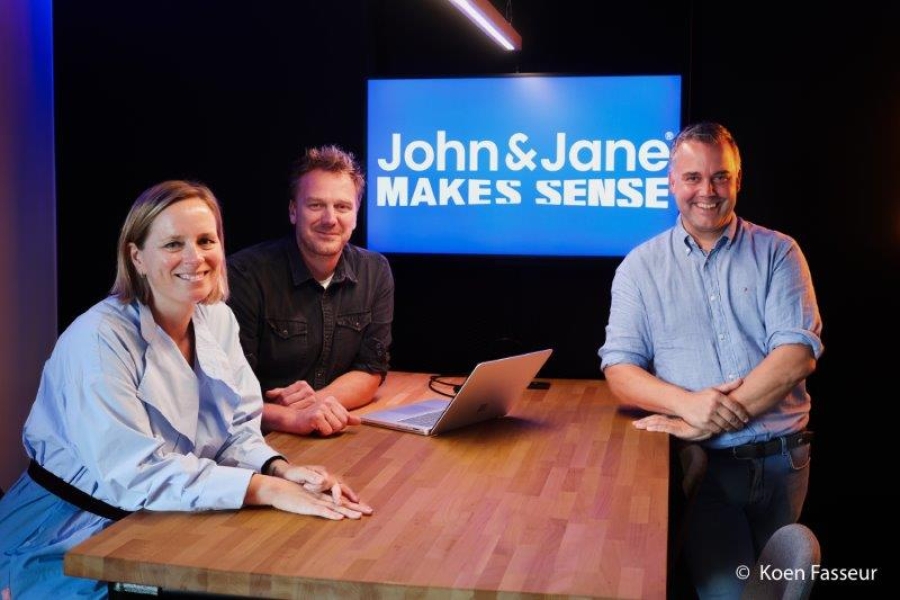 John&amp;Jane makes Sense : une expérience audiovisuelle plus percutante