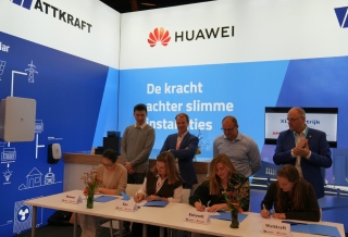 Kortrijk Xpo stocke son énergie grâce à un nouveau parc de batteries pour une consommation plus intelligente et plus verte