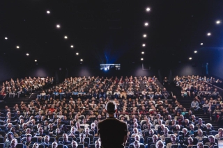Organiser un évènement d’entreprise sans souci ? Comptez sur Kinepolis Business !