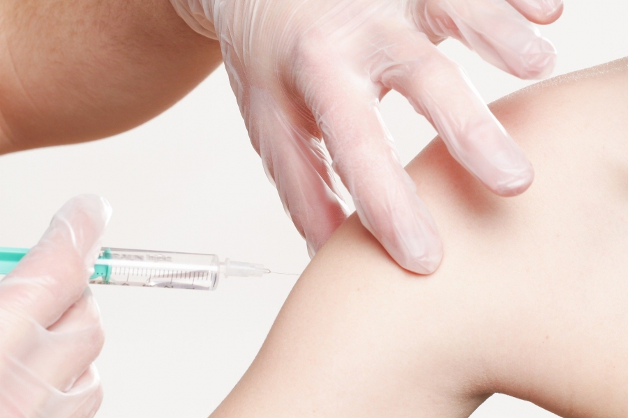 Brede eventsector reikt overheid (nogmaals) de hand voor hulp bij vaccinaties