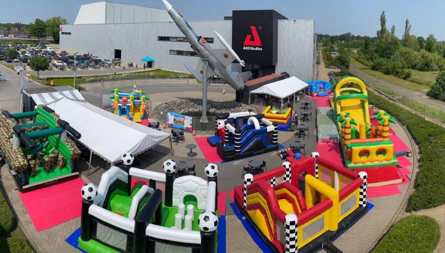 AED Studios lance un parc d’attractions pop-up en extérieur